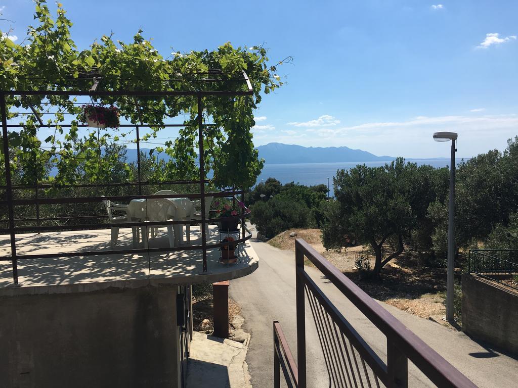 4 Sisters Apartments Gradac  Eksteriør billede